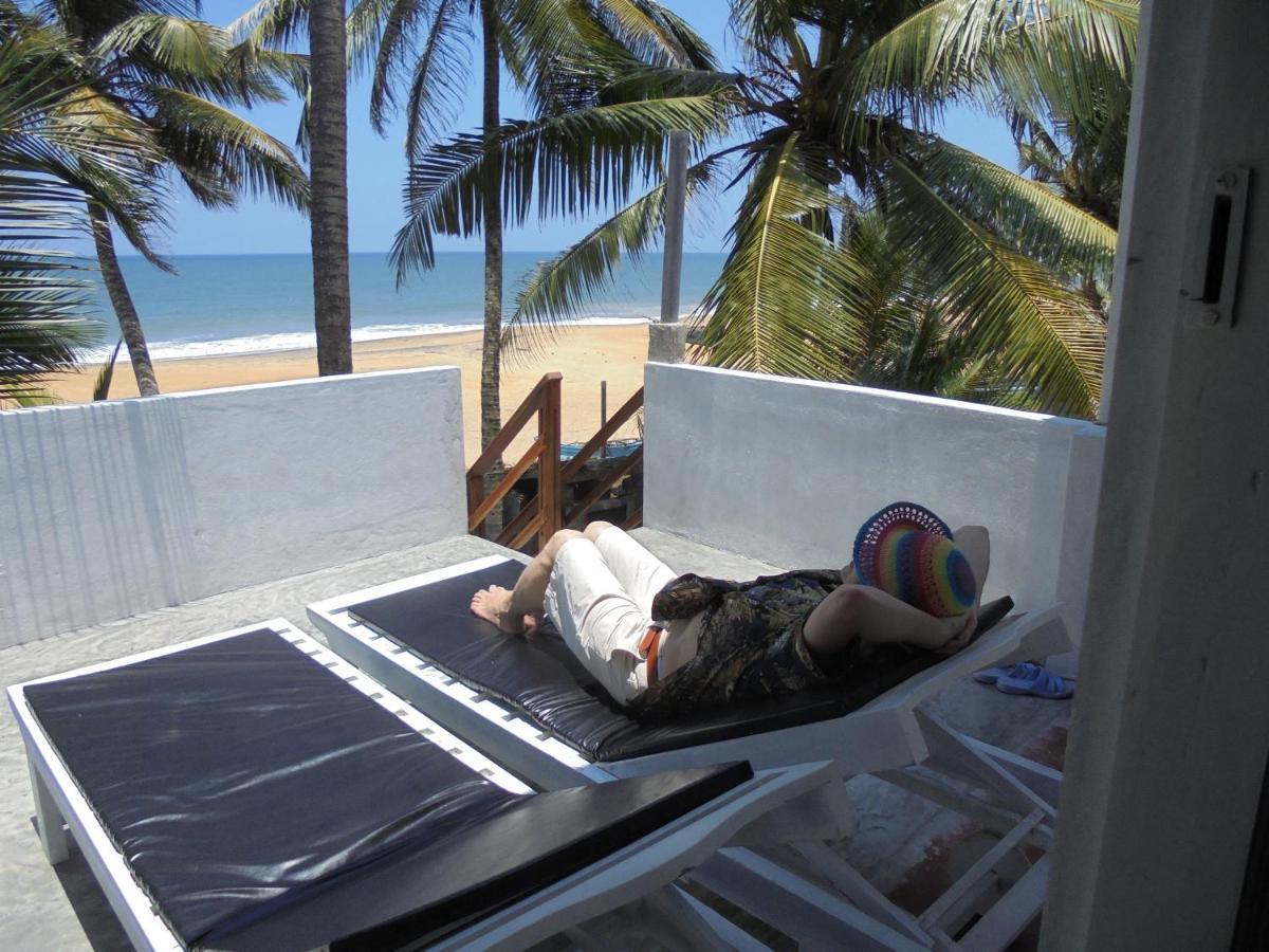 Uma Beach Home Boossa Exterior photo